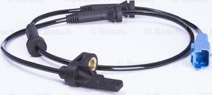 BOSCH 0 986 594 553 - Capteur, vitesse de roue www.widencarpieces.com